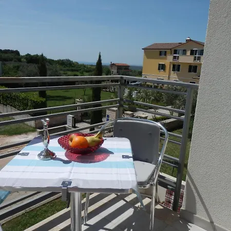 Rent House Butterfly Rovinj Casa vacanze